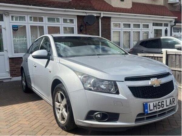 Chevrolet Cruze 1.6 LS Euro 5 4dr