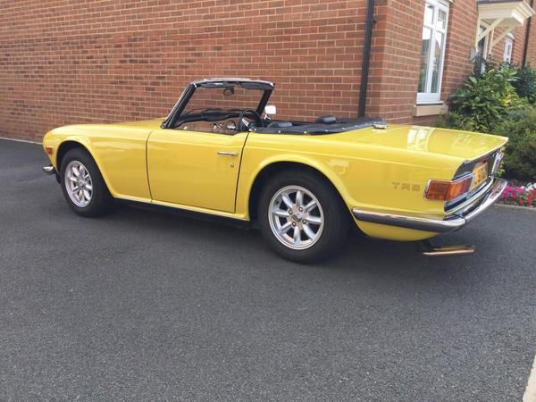 Triumph TR6