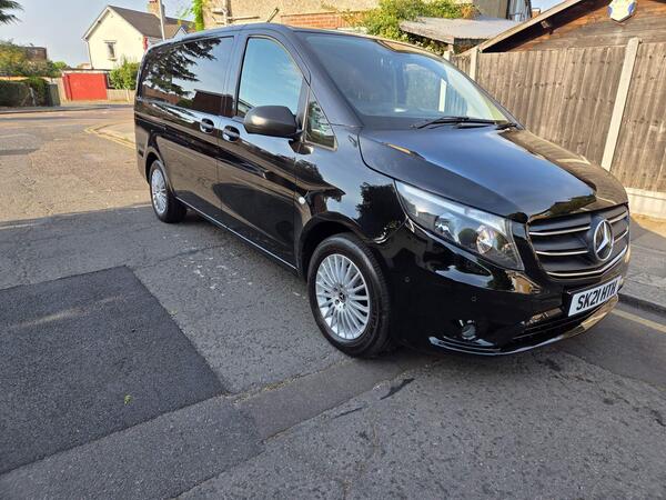 Mercedes-Benz Vito 2.0 116 CDI Premium Crew Van Double Cab 5dr Diesel G-Tronic RWD L2 Euro 6 (s/s) (LWB) (163 ps)