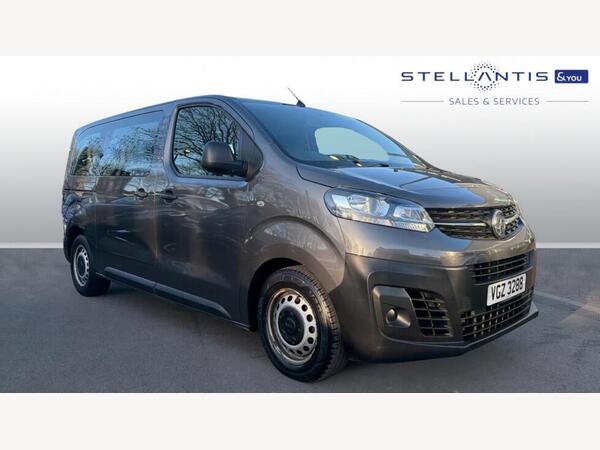 Vauxhall Vivaro Life 1.5 Turbo D Edition M MPV 5dr Diesel Manual SWB Euro 6 (s/s) (9 Seat) (120 ps)