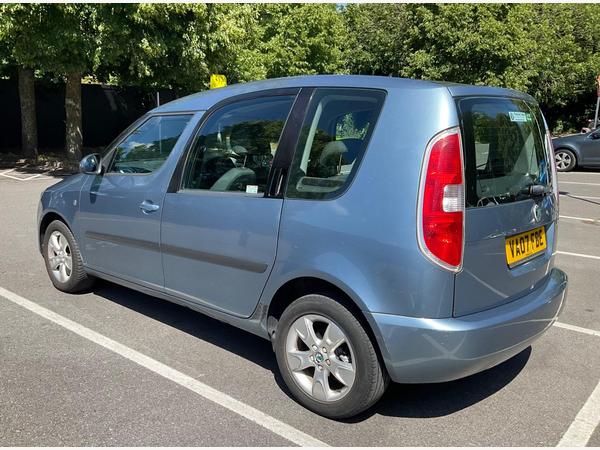 Skoda Roomster 1.6 16V 2 Tiptronic 5dr