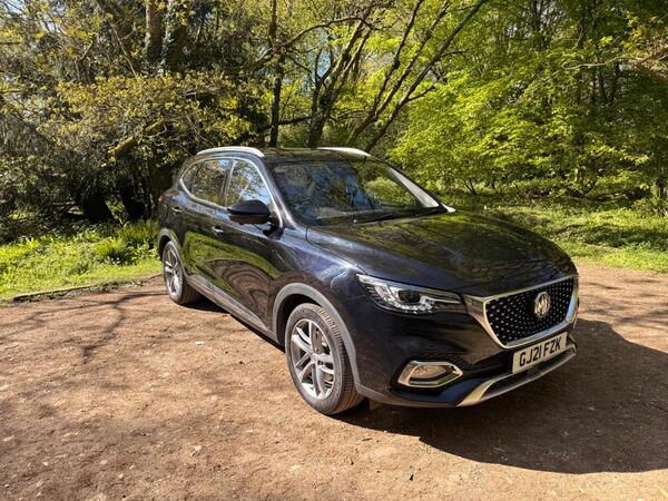 MG MG HS 1.5 T-GDI 16.6kWh Exclusive Auto Euro 6 (s/s) 5dr