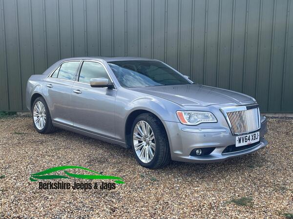 Chrysler 300C 3.0 CRD V6 Executive Auto Euro 5 4dr