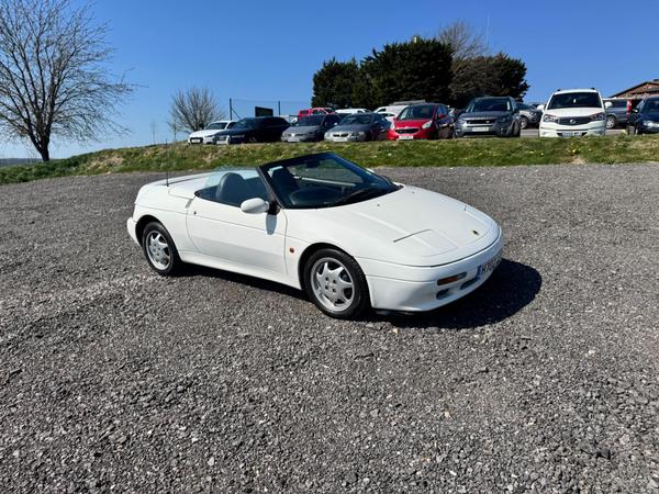 Lotus Elan 1.6 SE 2dr
