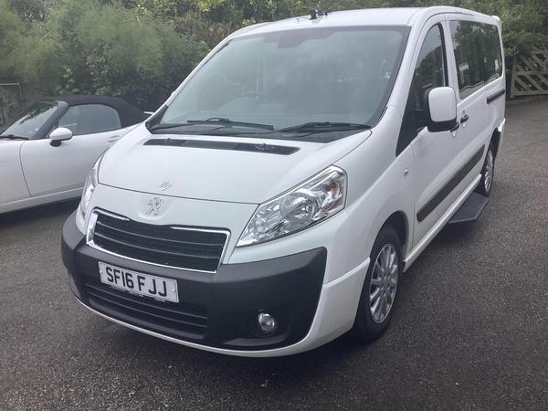 Peugeot Expert Tepee 2.0 HDi Comfort L2 MPV 5dr Diesel Manual 8seats (172 g/km, 130 bhp)