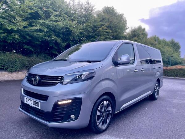 Vauxhall Vivaro Life 2.0 Turbo D Elite L LWB Euro 6 (s/s) 5dr (8 Seat)