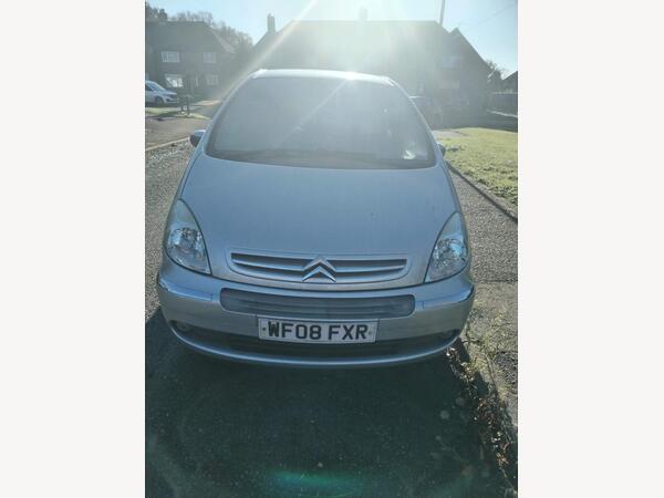 Citroen Xsara Picasso 1.6i 16V Desire 5dr