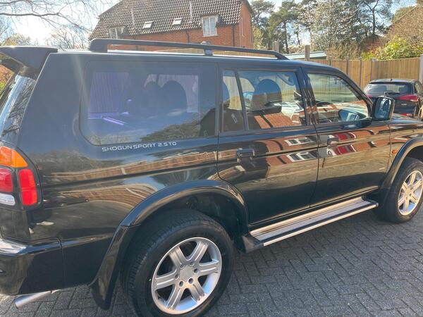 Mitsubishi Shogun Sport 2.5 TD Warrior 5dr