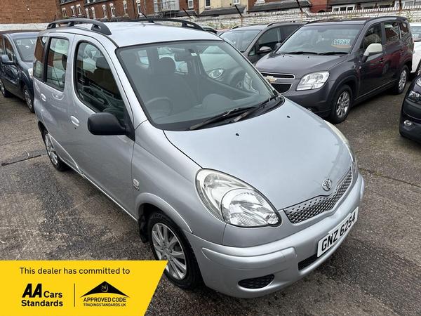 Toyota Yaris Verso 1.3 VVT-i T3 5dr
