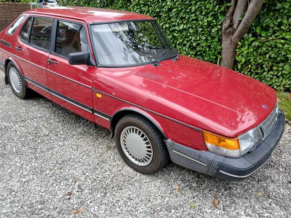 Saab 900 2.0 8v 5dr