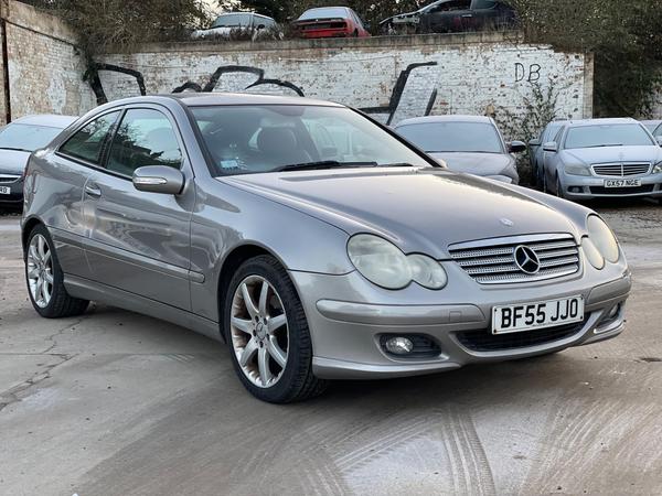 Mercedes-Benz C Class 1.8 C180 Kompressor SE 2dr