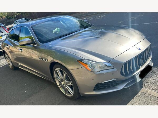 Maserati Quattroporte 3.0D V6 ZF Euro 5 (s/s) 4dr