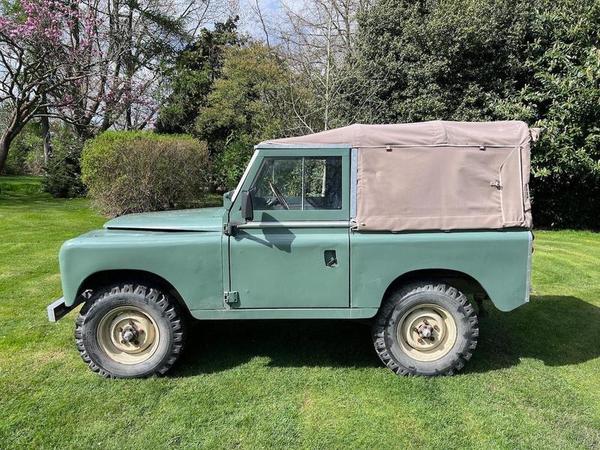 Land Rover Series II
