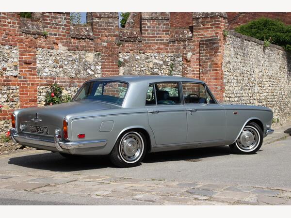 Rolls-Royce Silver Shadow Model 1 - 6230cc