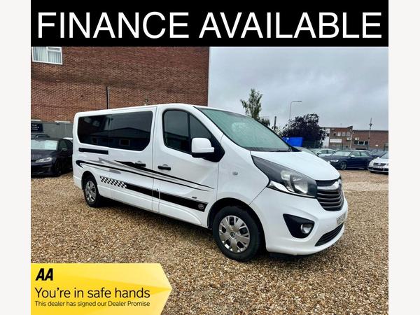 Vauxhall Vivaro 1.6 CDTi 2900 BiTurbo ecoFLEX Sportive Crew Van L2 H1 Euro 5 (s/s) 5dr (6 Seat)