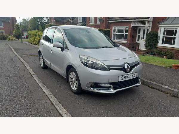Renault Scenic 1.5 dCi ENERGY Dynamique TomTom Euro 5 (s/s) 5dr