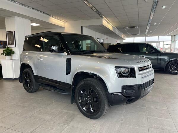 Land Rover Defender 90 3.0 D250 MHEV X-Dynamic SE Auto 4WD Euro 6 (s/s) 3dr