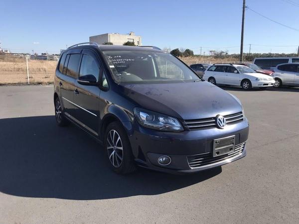 Volkswagen Touran 1.4TSI HIGHLINE HIGHSPEC AUTO ULEZ 5dr