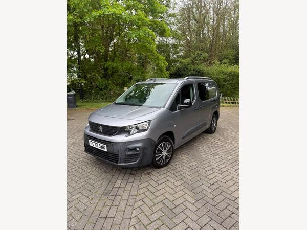 Peugeot Partner 1.5 BlueHDi 850 Professional Premium Long Crew Van Double Cab 6dr Diesel Manual LWB Euro 6 (100 bhp)