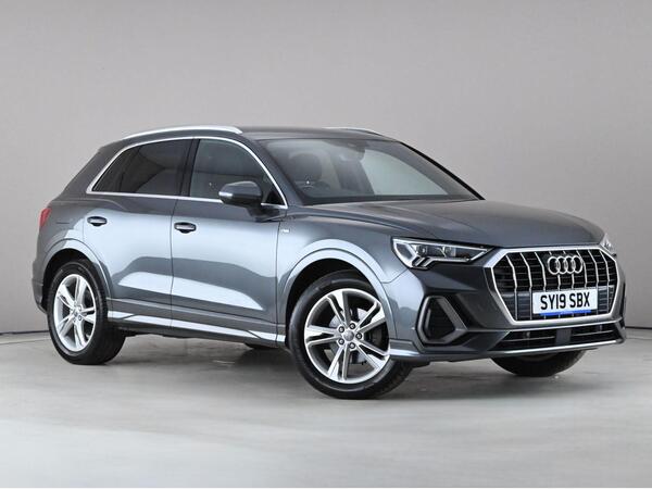 Audi Q3 1.5 TFSI CoD 35 S line S Tronic Euro 6 (s/s) 5dr