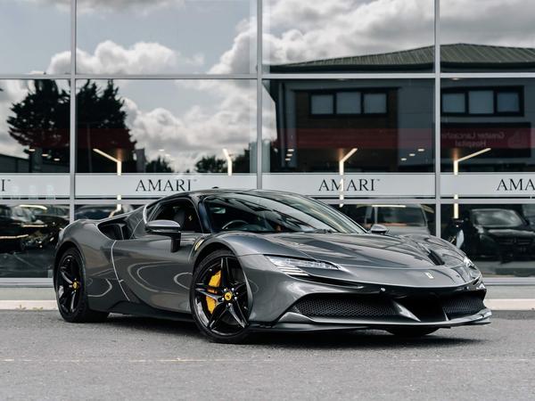 Ferrari SF90 Stradale 4.0T V8 7.9kWh F1 DCT 4WD Euro 6 (s/s) 2dr