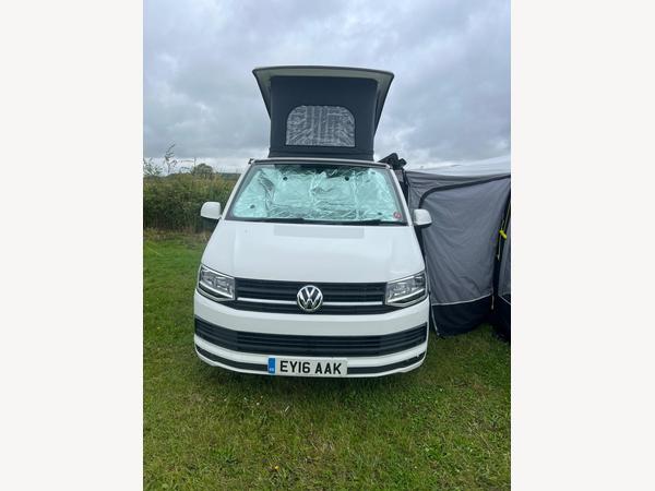 Volkswagen Transporter 2.0 BiTDI T32 BlueMotion Tech Highline Crew Van Double Cab 5dr Diesel DSG FWD SWB Euro 5 (s/s) (180 ps)