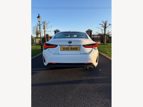 Lexus RC 2.5 300h F-Sport Takumi Coupe 2dr Petrol Hybrid E-CVT Euro 6 (s/s) (223 ps)