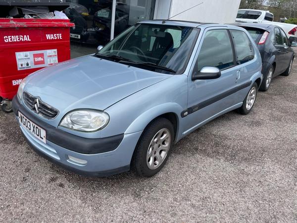 Citroen Saxo 1.6i Vtr Hatchback 3dr
