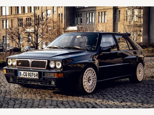 Lancia Delta 2.0 EVO 1 HF Integrale Hatchback 5dr Petrol Manual (210 bhp)