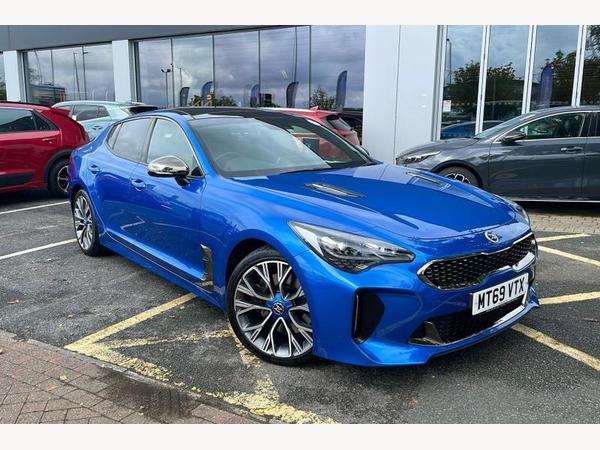 Kia Stinger 2.0 T-GDi BLUE EDITION