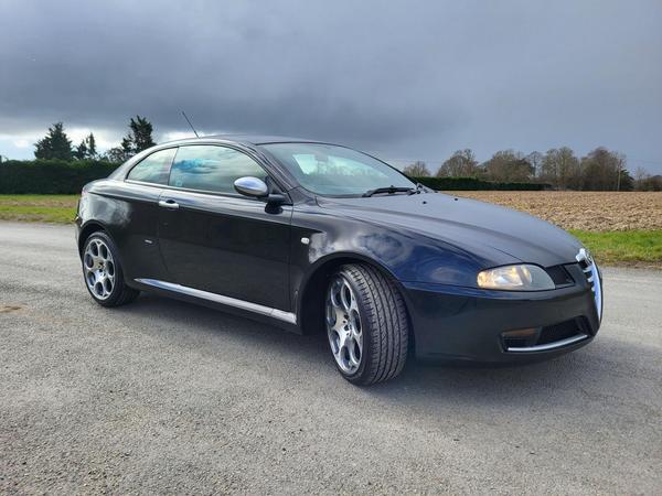 Alfa Romeo GT 1.9 JTDM 16V BlackLine 2dr