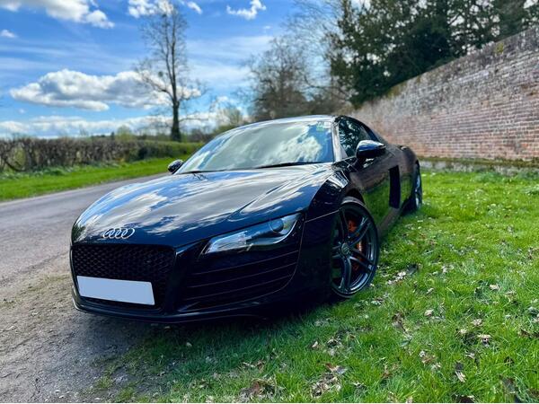 Audi R8 4.2 FSI V8 quattro Euro 4 2dr