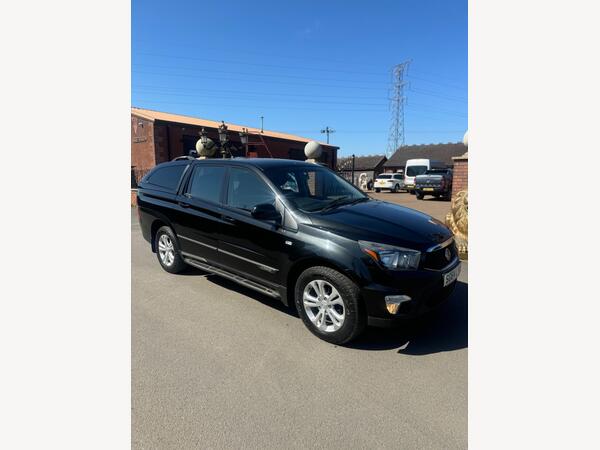 SsangYong Korando Sports 2.0D EX Pickup Double Cab 4dr Diesel Auto 4WD Euro 5 (155 ps)