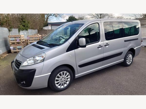 Peugeot Expert Tepee 2.0 TD Leisure L2 5dr (8/9 seats)
