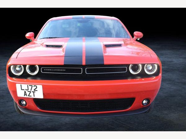Dodge Challenger SXT 2dr