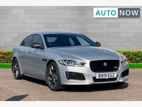 Jaguar XE 2.0i 300 Sport Auto AWD Euro 6 (s/s) 4dr