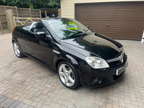 Vauxhall Tigra 1.4i 16v Exclusiv 2dr (a/c)