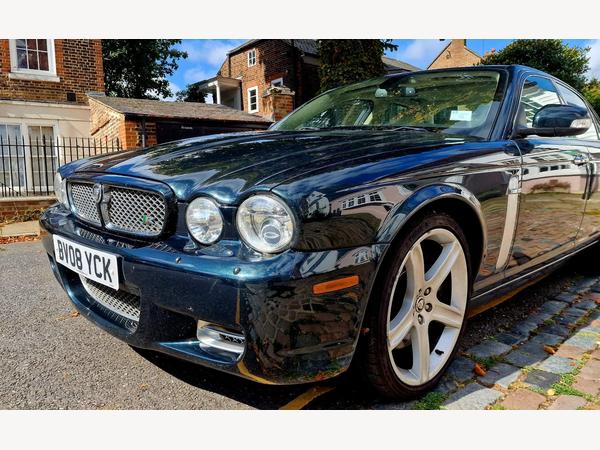 Jaguar XJR 4.2 V8 4dr