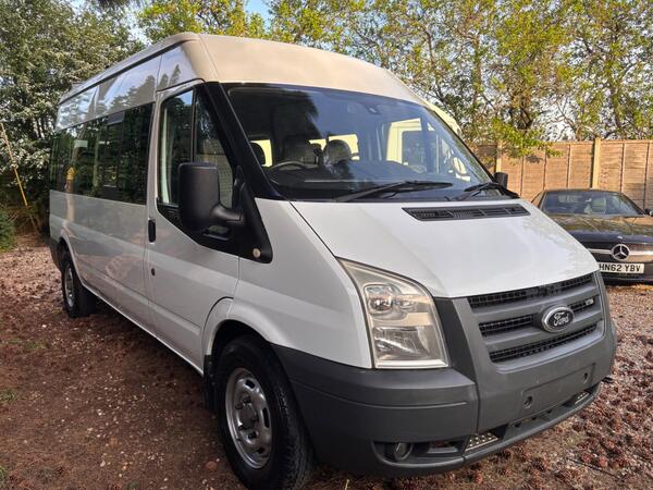 Ford Transit 2.4 TDCi 350 Duratorq Minibus 4dr Diesel Manual RWD L3 H2 (113 bhp)