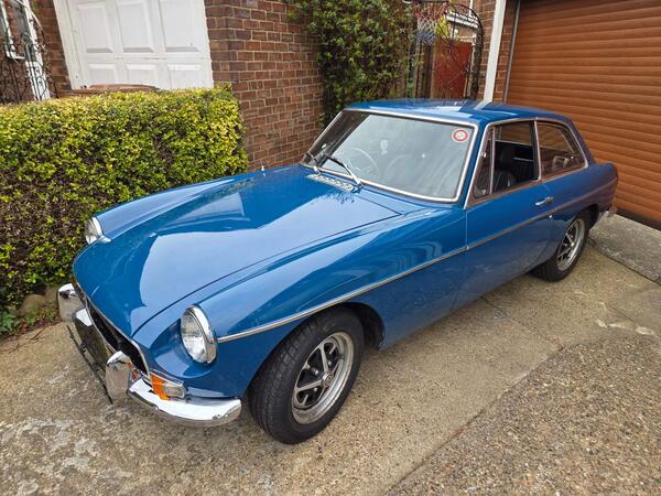 MG MGB GT 1.8 2dr