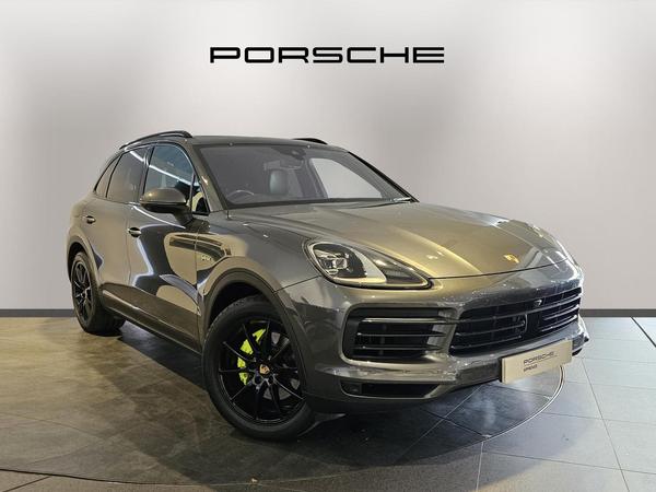 Porsche Cayenne 3.0 V6 E-Hybrid 17.9kWh TiptronicS 4WD Euro 6 (s/s) 5dr (3.6kW Charger)