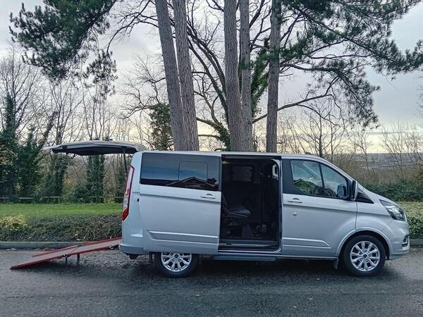 Ford Tourneo Custom 2.0 320 EcoBlue Titanium L1 Euro 6 (s/s) 5dr