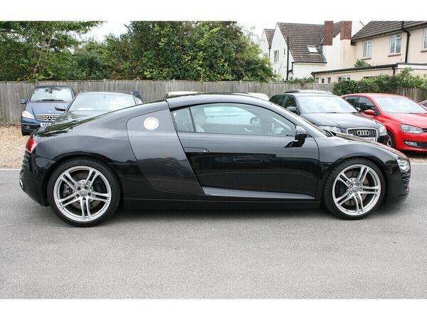 Audi R8 4.2 FSI V8 quattro Euro 4 2dr