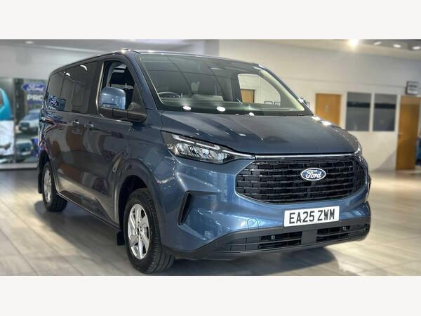 Ford Tourneo Custom 2.0 EcoBlue 136ps H1 Zetec 8 seater
