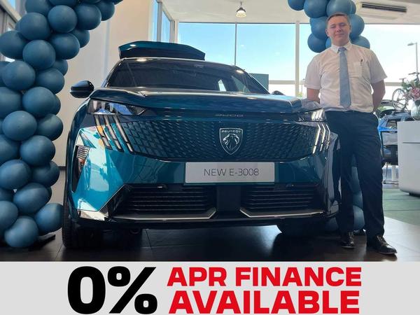 Peugeot E-3008 73kWh GT Auto 5dr