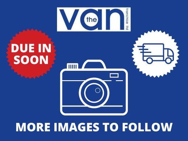 Renault Trafic 2.0 dCi Blue LL30 Sport Crew Van L2 H1 Euro 6 (s/s) 6dr
