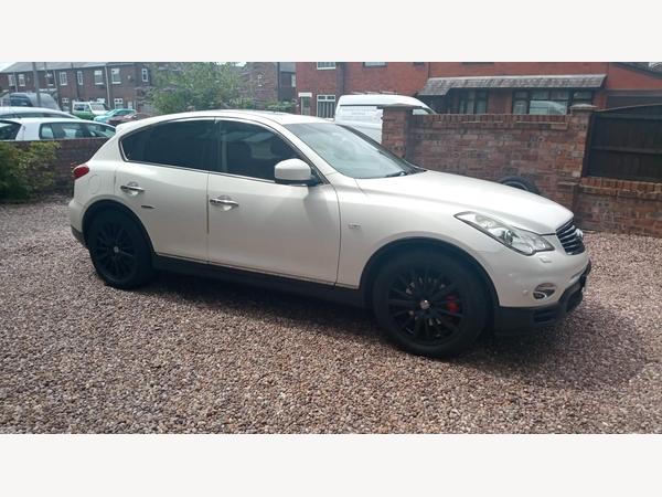 Infiniti EX 3.0 30d V6 GT Premium Auto 4WD Euro 5 5dr