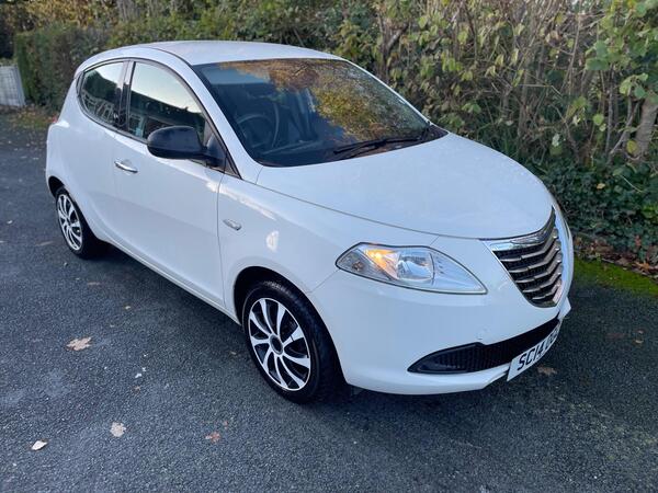 Chrysler Ypsilon 1.2 S Euro 5 (s/s) 5dr