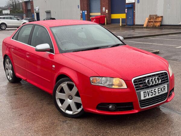 Audi S4 4.2 quattro 4dr