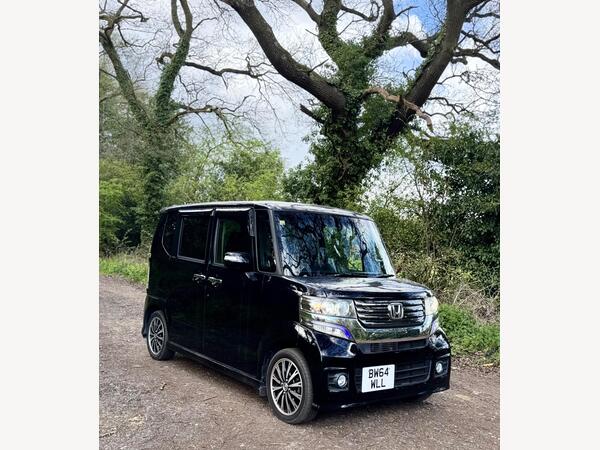 Honda N-Box Custom G Turbo 660cc Automatic 4dr